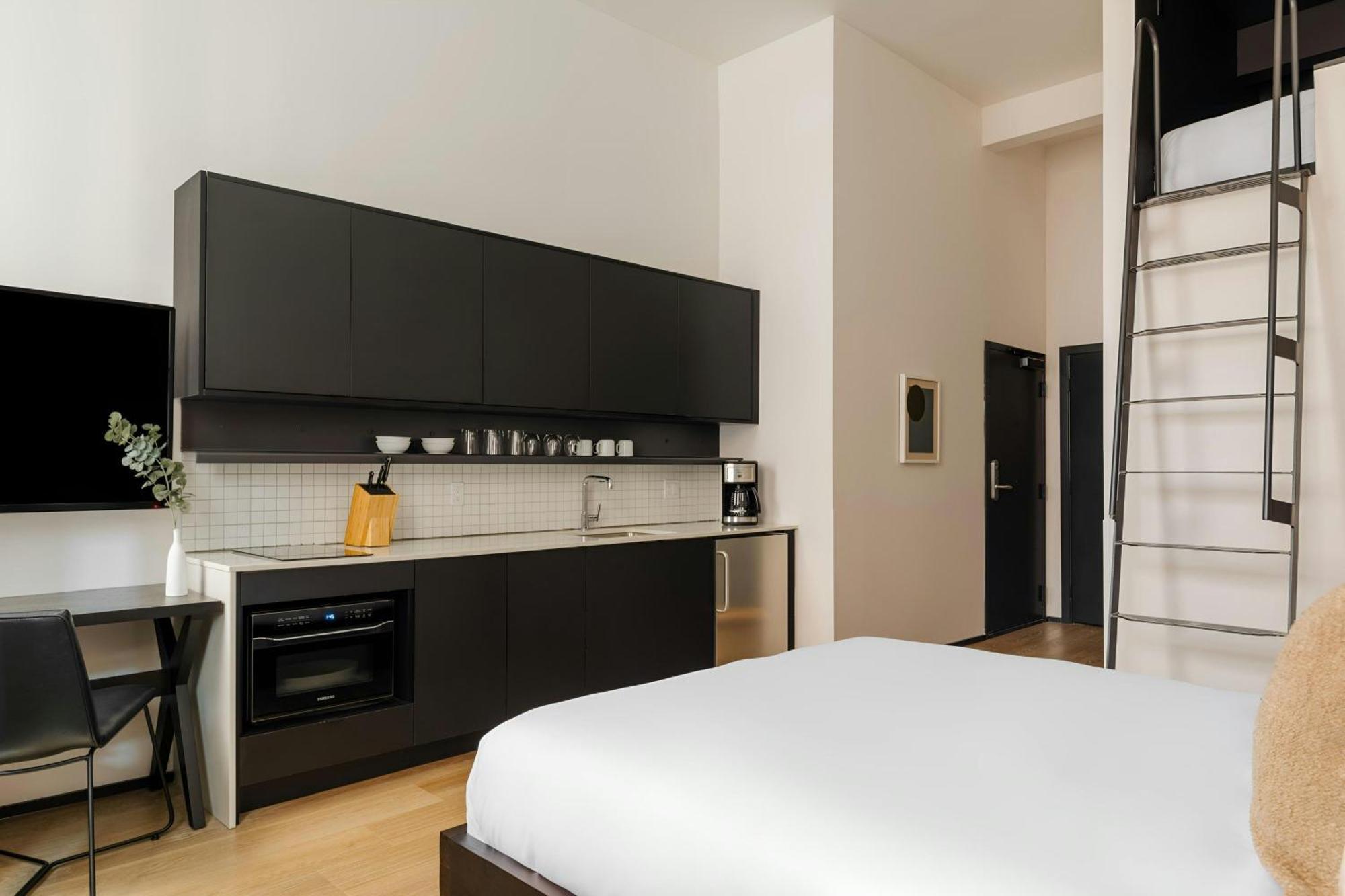 Sonder By Marriott Bonvoy Railspur Apartments Pioneer Square Сіетл Екстер'єр фото